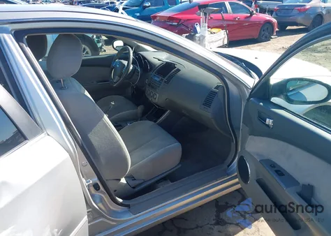 2005 Nissan Altima 2.5 S from USA, damaged, VIN 1N4AL11D85C358915